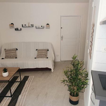 Studio Cosy Au Coeur De Мийо Экстерьер фото