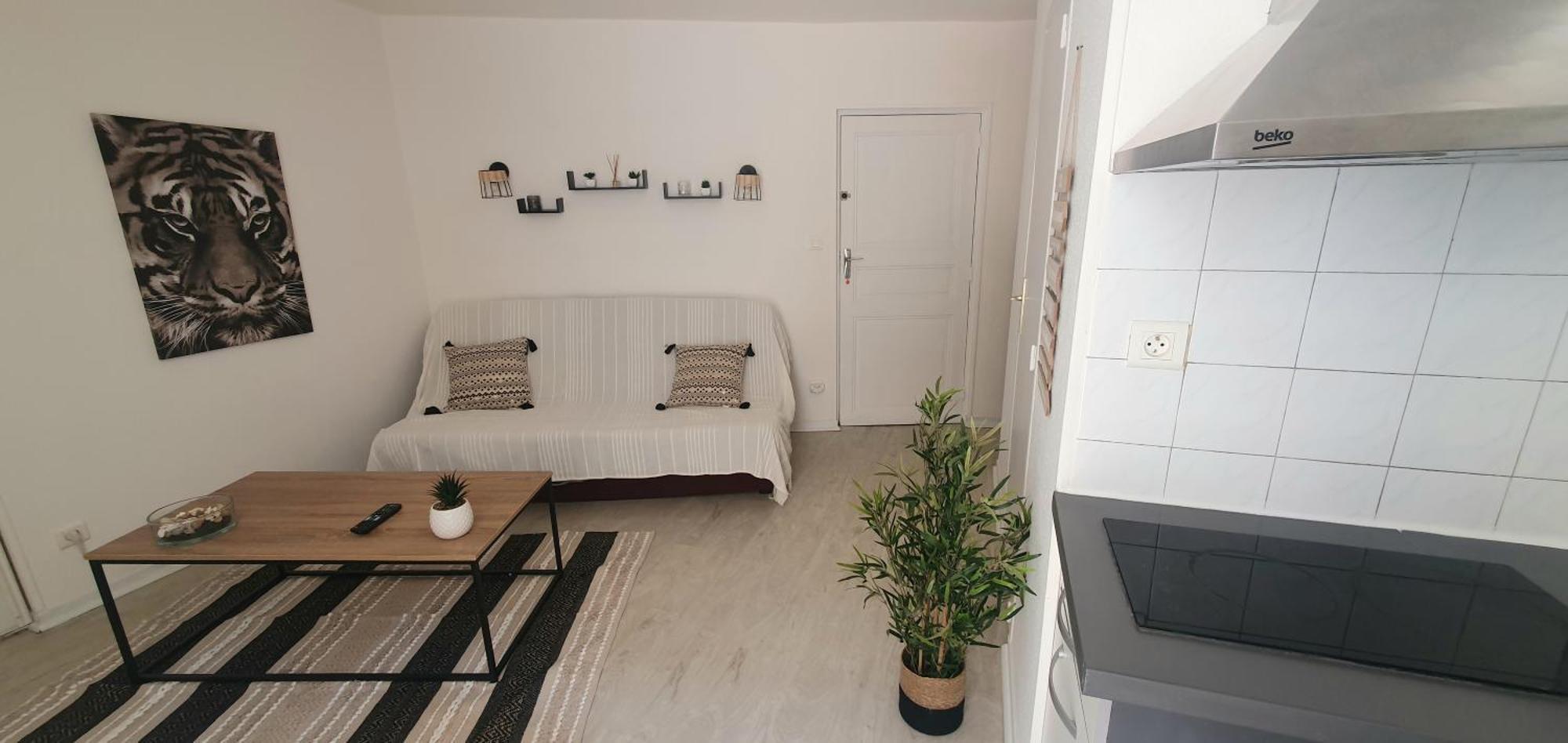 Studio Cosy Au Coeur De Мийо Экстерьер фото